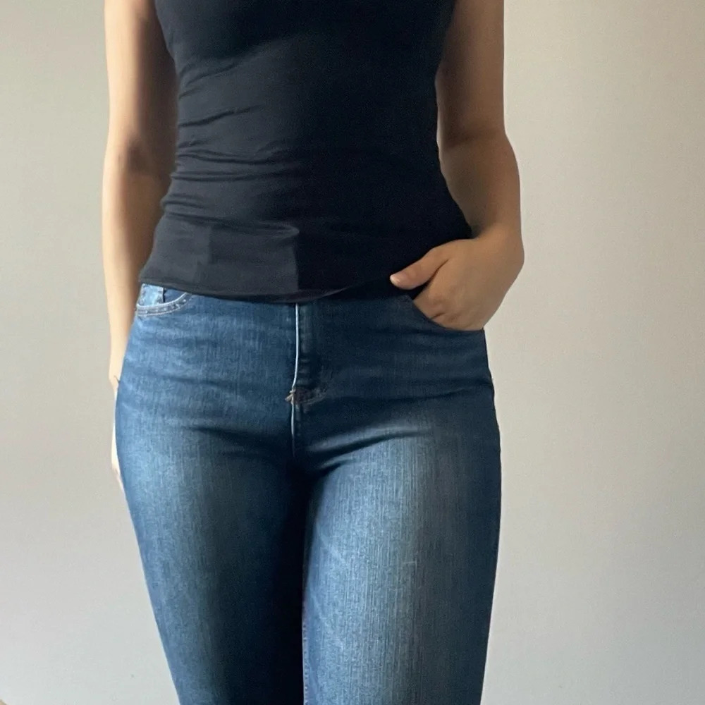 ๐ Blue Spice Womenโs Blue Skinny Jeans - Size 5๐ - Picture 2 of 9